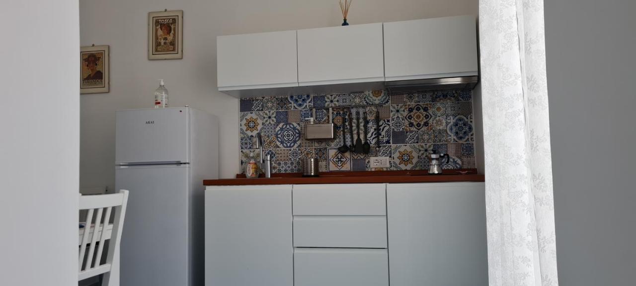 Napoli Blu Gardenia B&B Nápoles Exterior foto